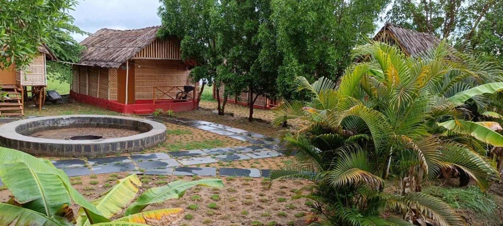Hampi Wildstone Hotel Buitenkant foto
